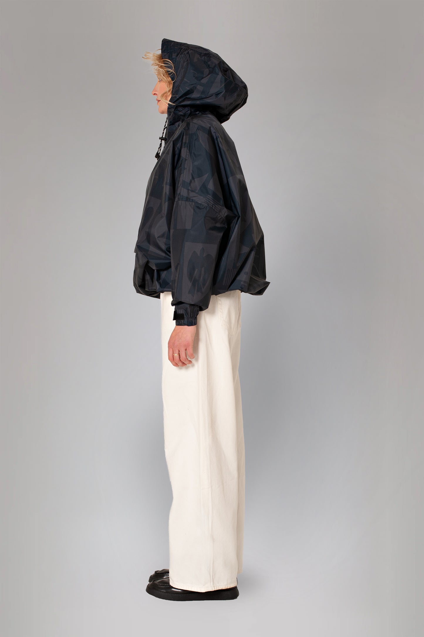 Back to Black - Anorak