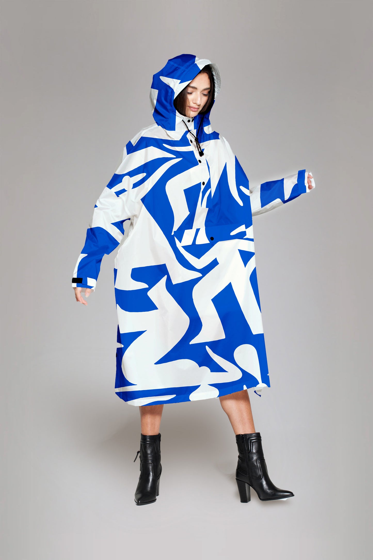 Timo Kuilder 'Blue Dance' - Rain Poncho